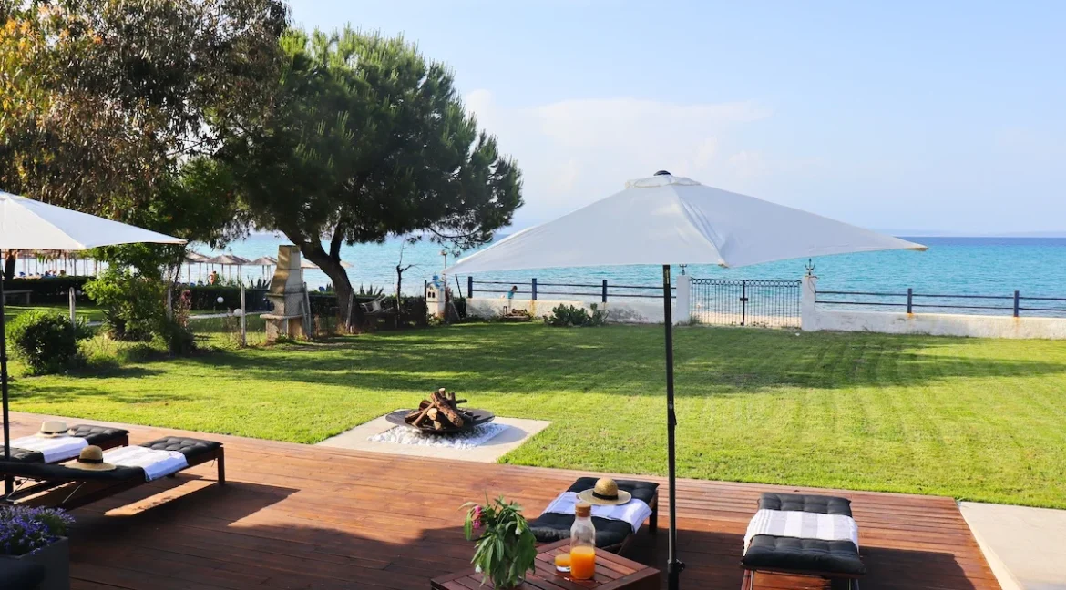 Seafront Villa at Hanioti Halkidiki for sale 15