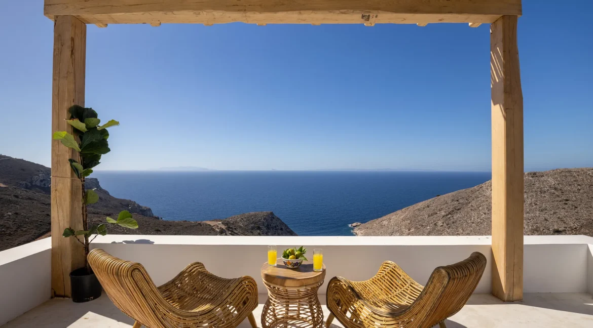 Seaview Property in Syros 17