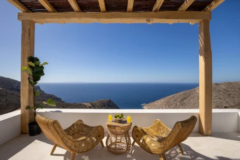 Seaview Property in Syros 17