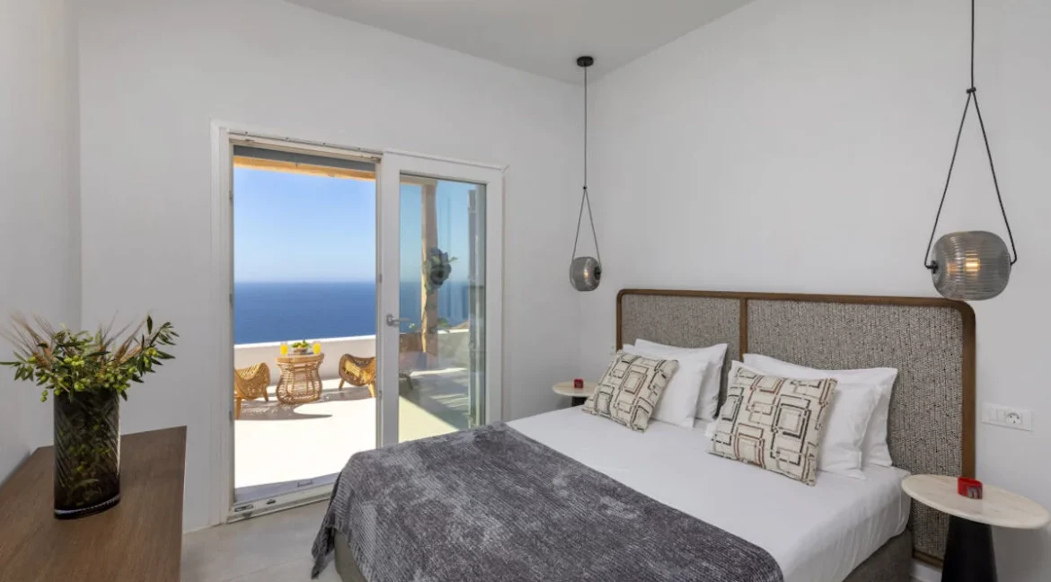 Seaview Property in Syros 9