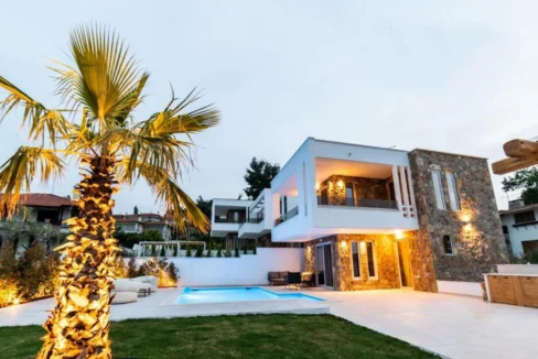 Villa FOR SALE in Pallini Pefkochori Halkidiki 1