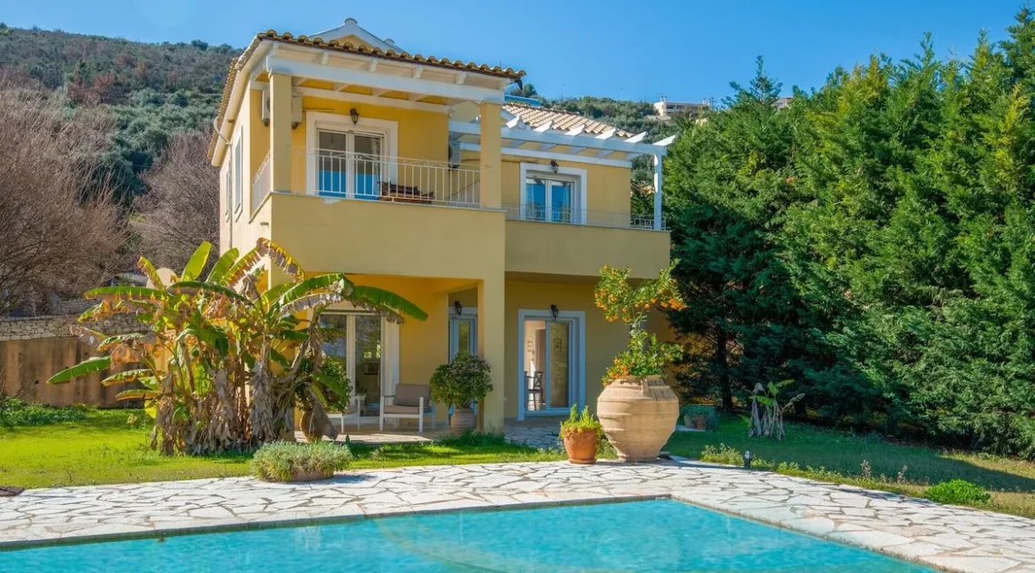 Villa with direct sea access at Corfu, Kassiopi for sale 16