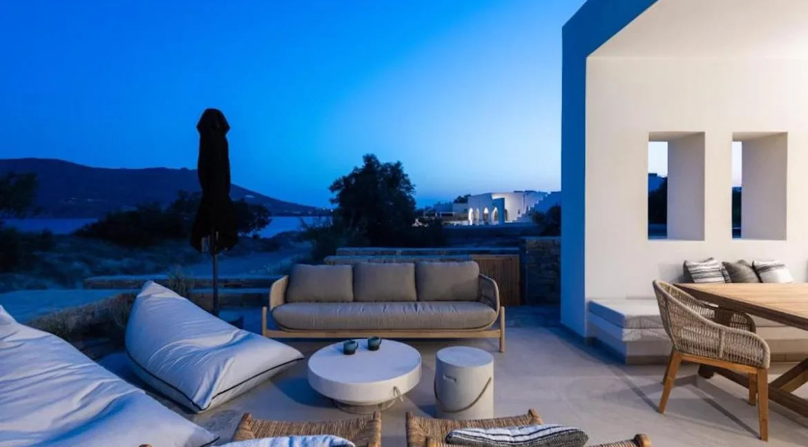 Seaside residence in Molos Paros 10