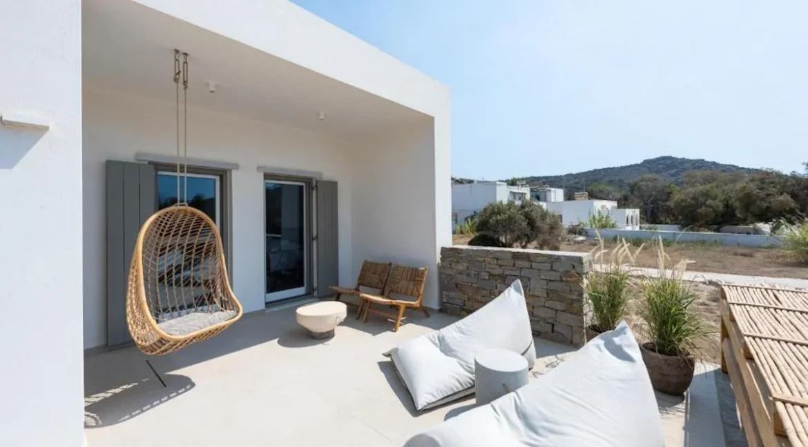 Seaside residence in Molos Paros 12