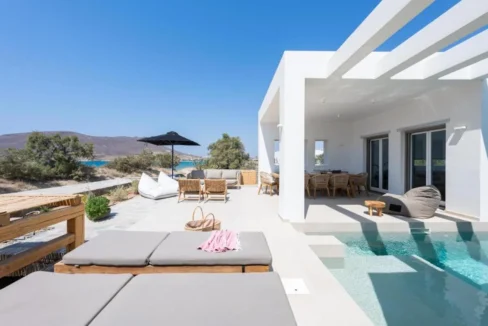 Seaside residence in Molos Paros 3