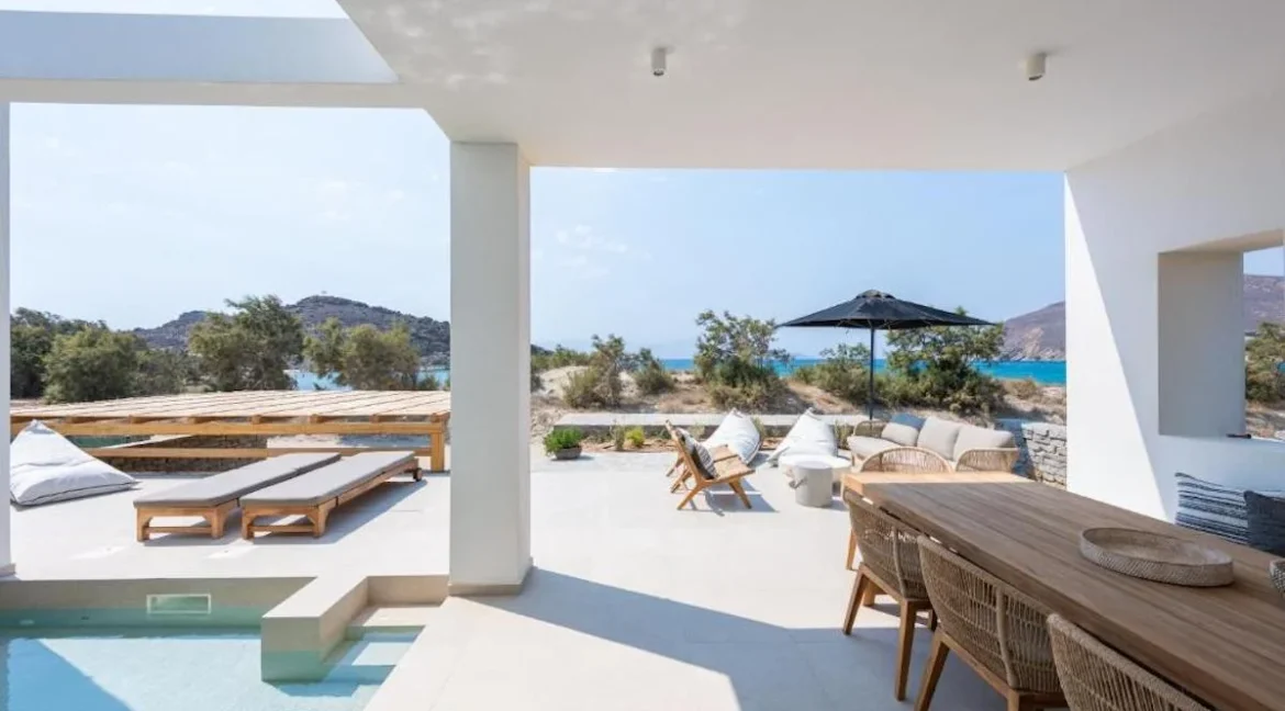 Seaside residence in Molos Paros 32