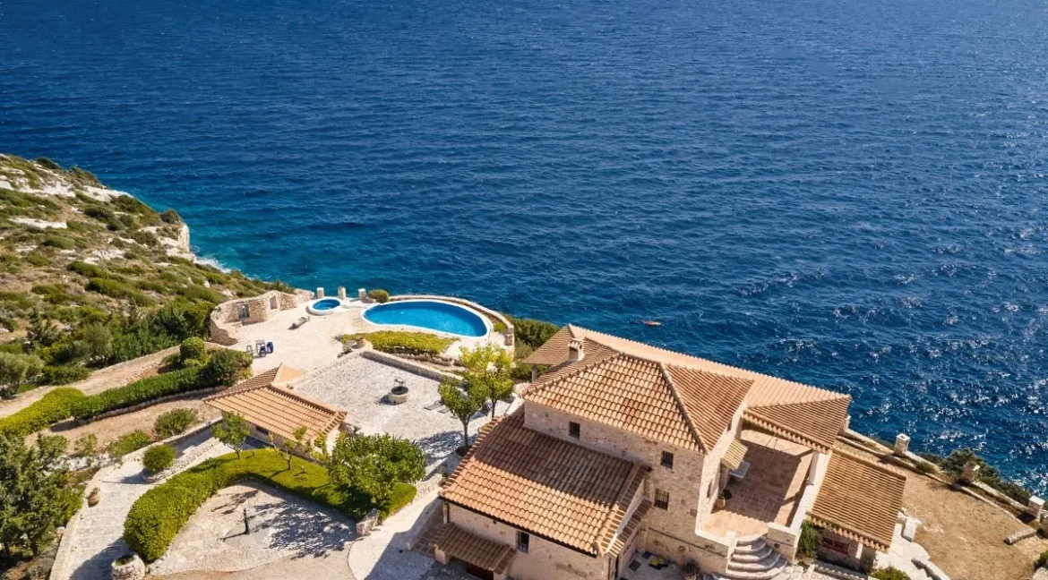 Complex of 6 Luxury villas for Sale in Zakynthos 17