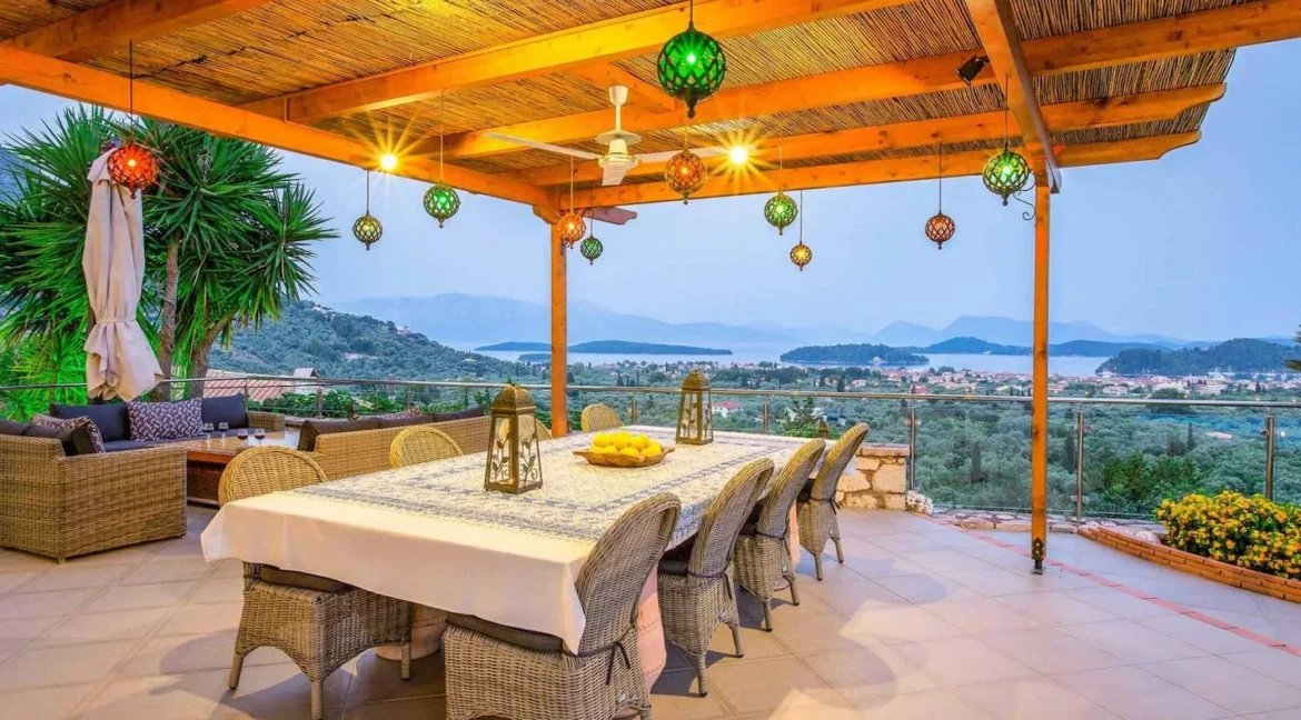 Luxurious Villa for Sale in Lefkada 10