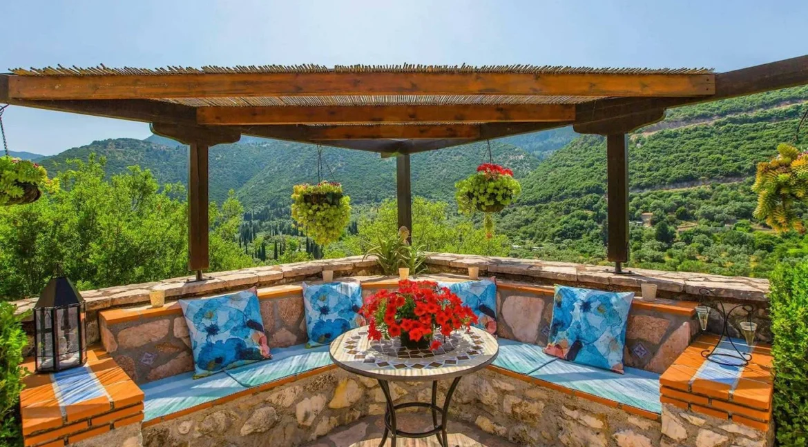 Luxurious Villa for Sale in Lefkada 13