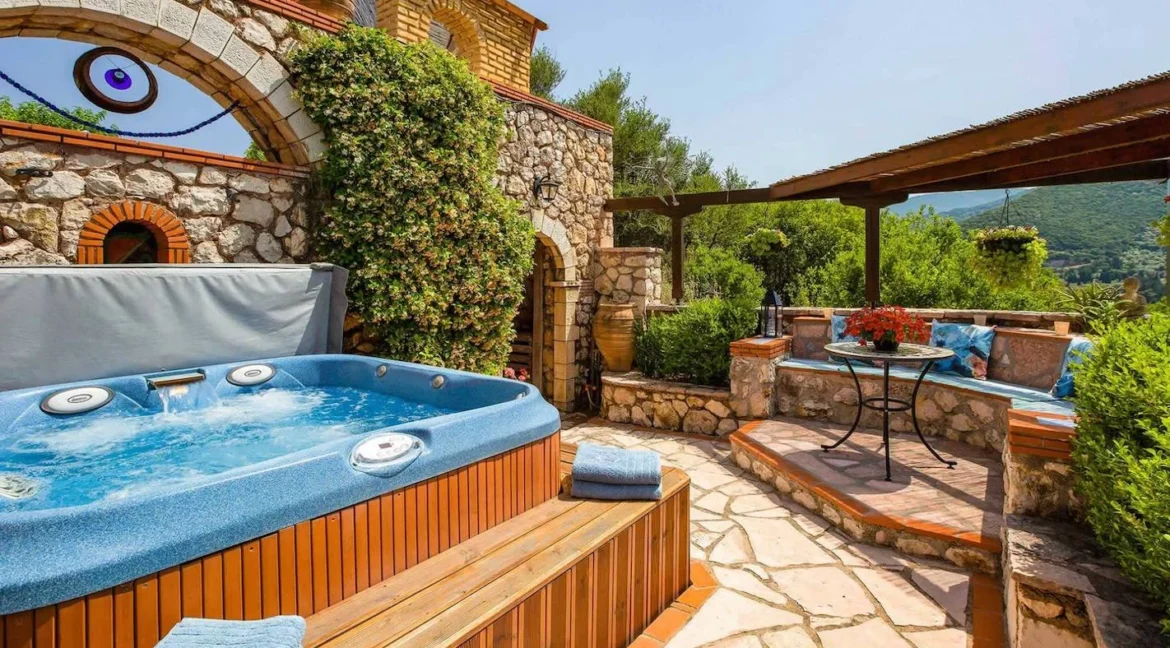 Luxurious Villa for Sale in Lefkada 29