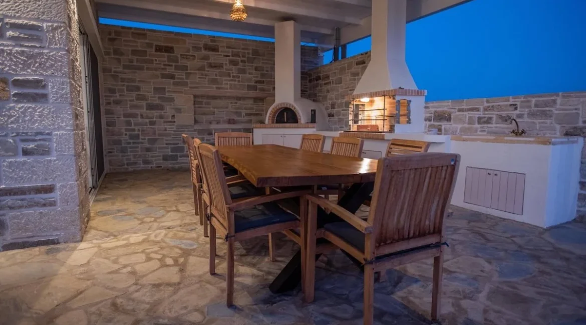 Luxurious beachfront villa for sale in South Crete Greece 1