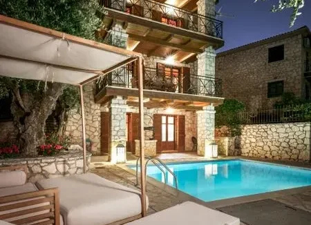 Stone Villa 200sqm for sale in Zakynthos 1