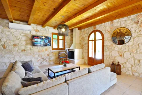 Stone Villa for sale in Zakynthos Akrotiri 4