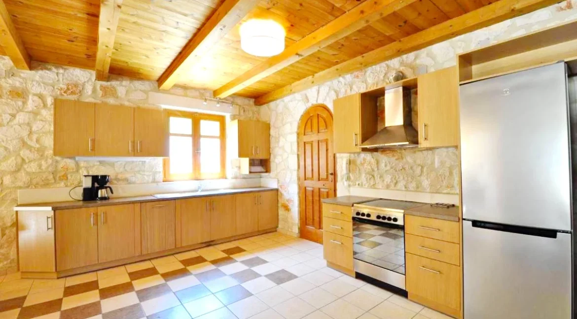 Stone Villa for sale in Zakynthos Akrotiri 5