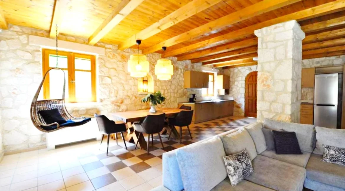 Stone Villa for sale in Zakynthos Akrotiri 9