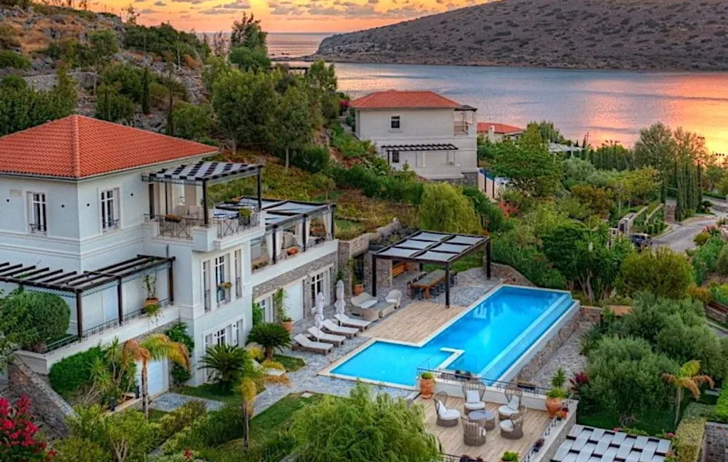 Villa With Private Beach for sale Elounda Crete 33