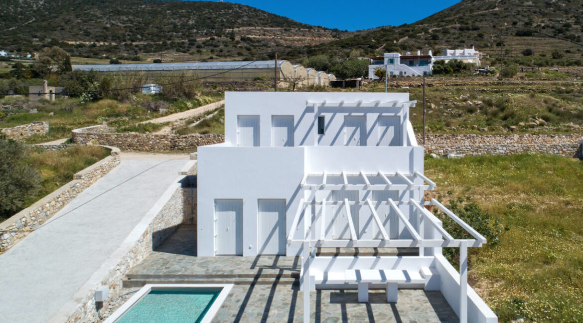 Beautiful New House for Sale in Paros 1