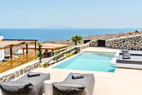 Hotel in Imerovigli Santorini for sale 3