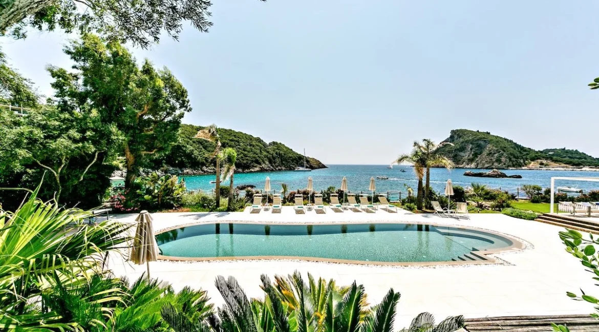 Seafront Luxury Villa at Paleokastritsa Corfu 9