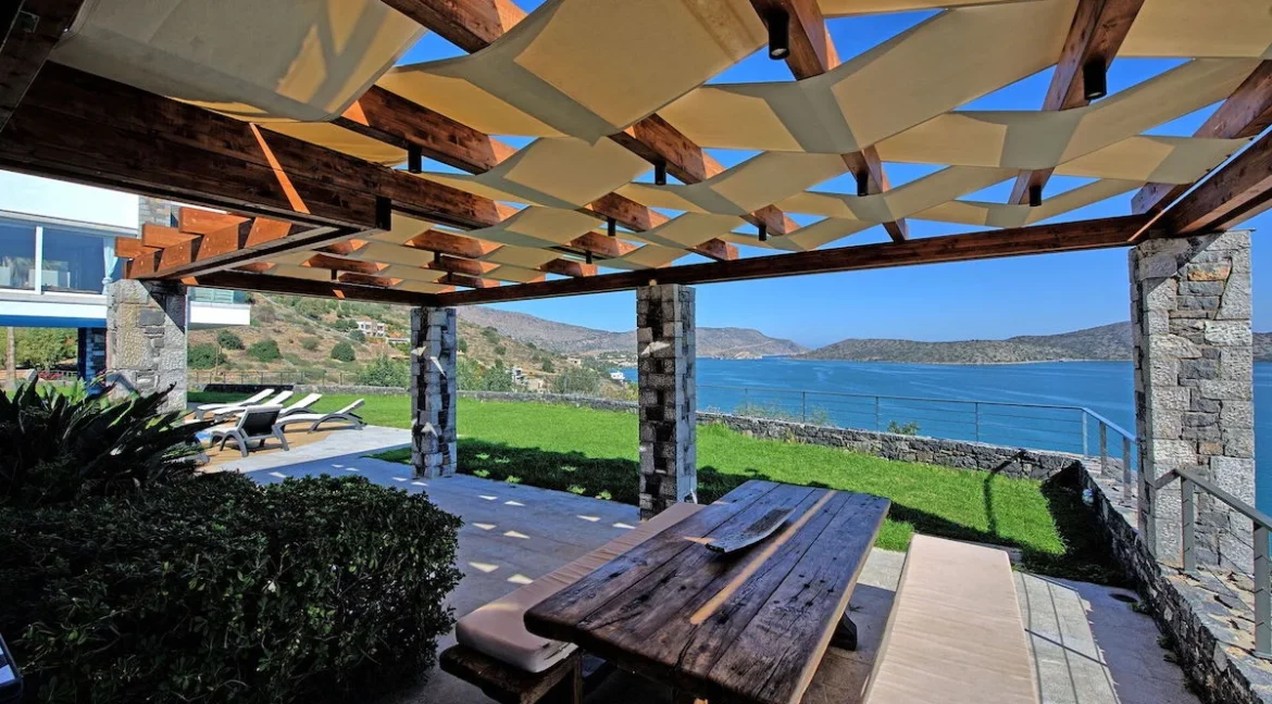 Seafront Property in Elounda Crete 16