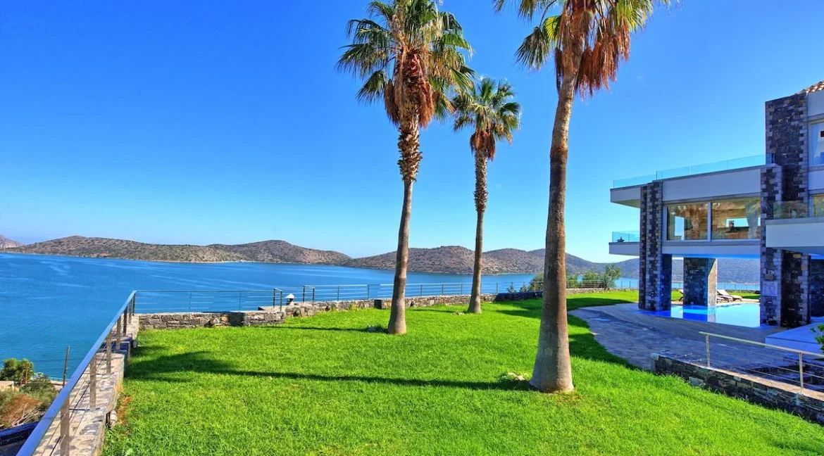 Seafront Property in Elounda Crete 27