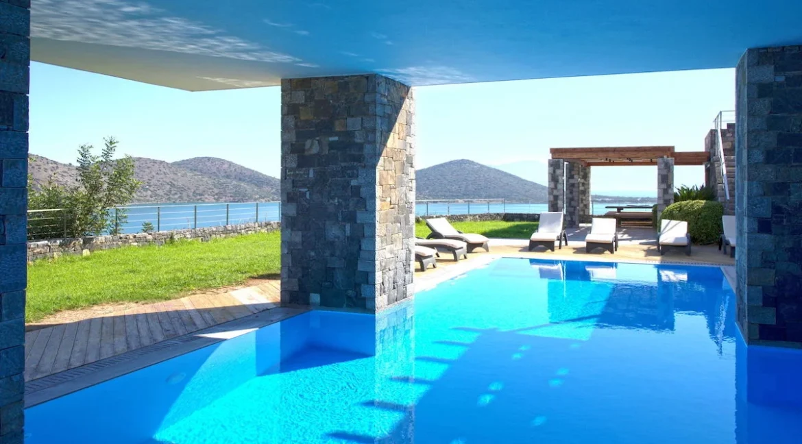 Seafront Property in Elounda Crete 31