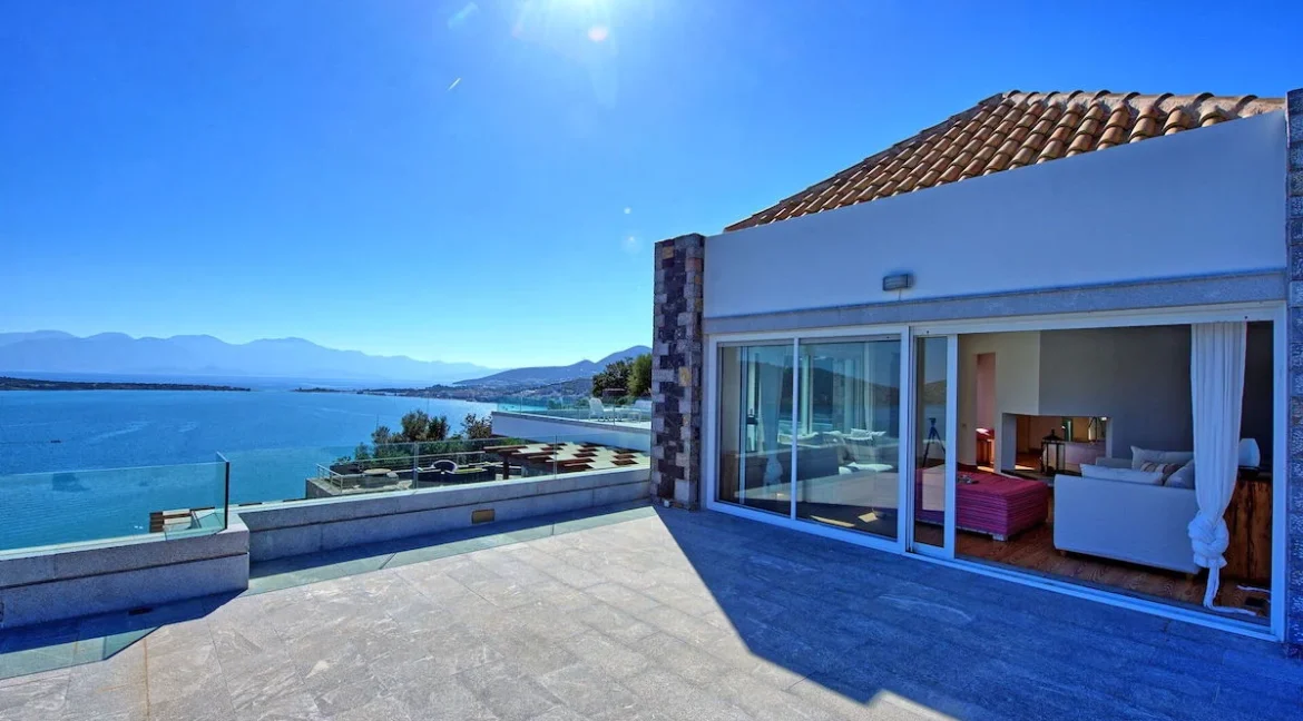 Seafront Property in Elounda Crete 33