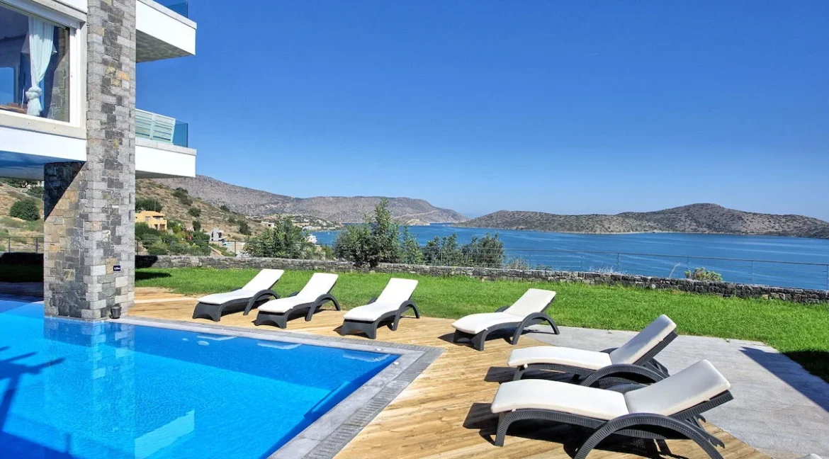 Seafront Property in Elounda Crete 37