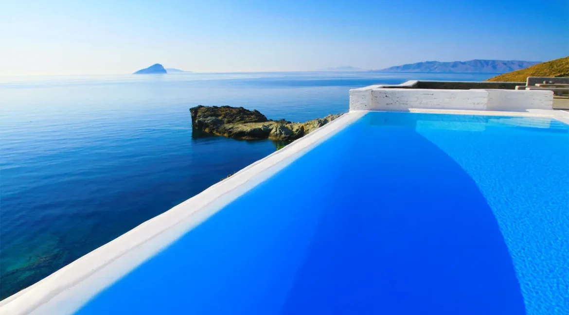 Seaside Property for sale at Kythnos Island 10