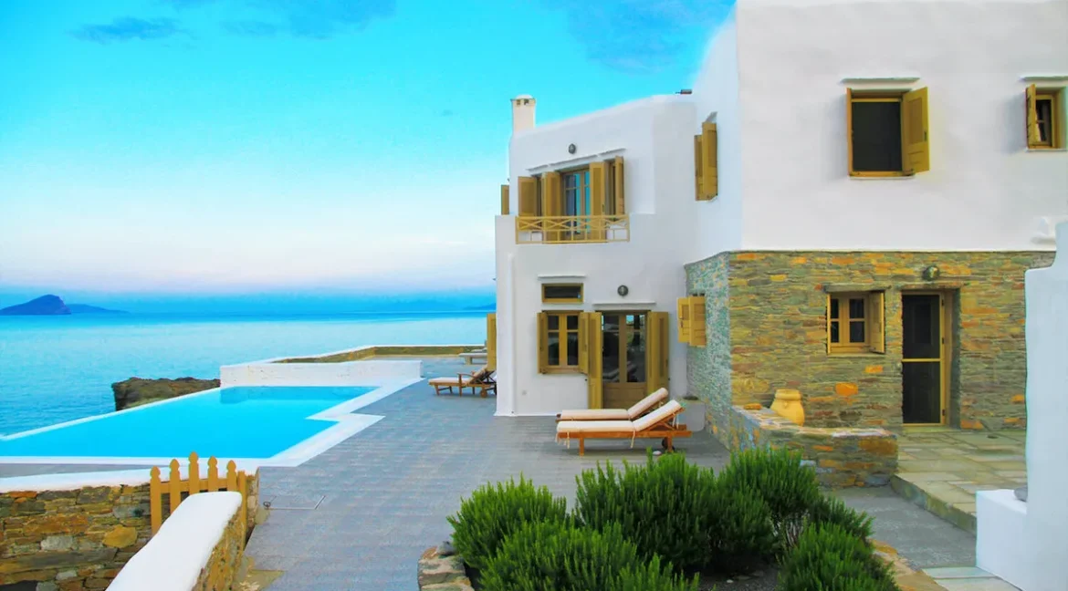 Seaside Property for sale at Kythnos Island 12