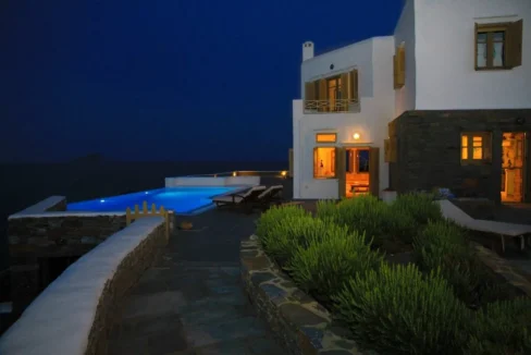 Seaside Property for sale at Kythnos Island 2