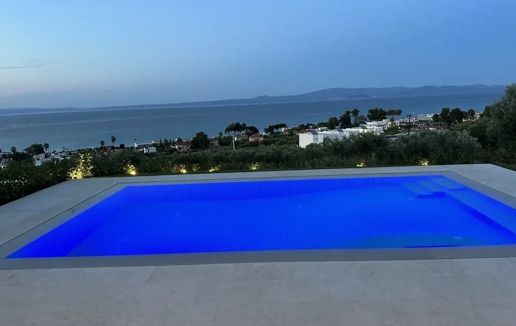 Seaview Villa for sale in Chalkidiki 15