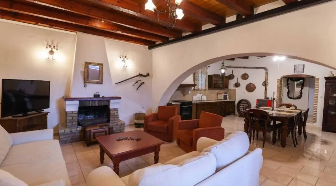 Traditional Mansion in the South of Corfu for sale 11