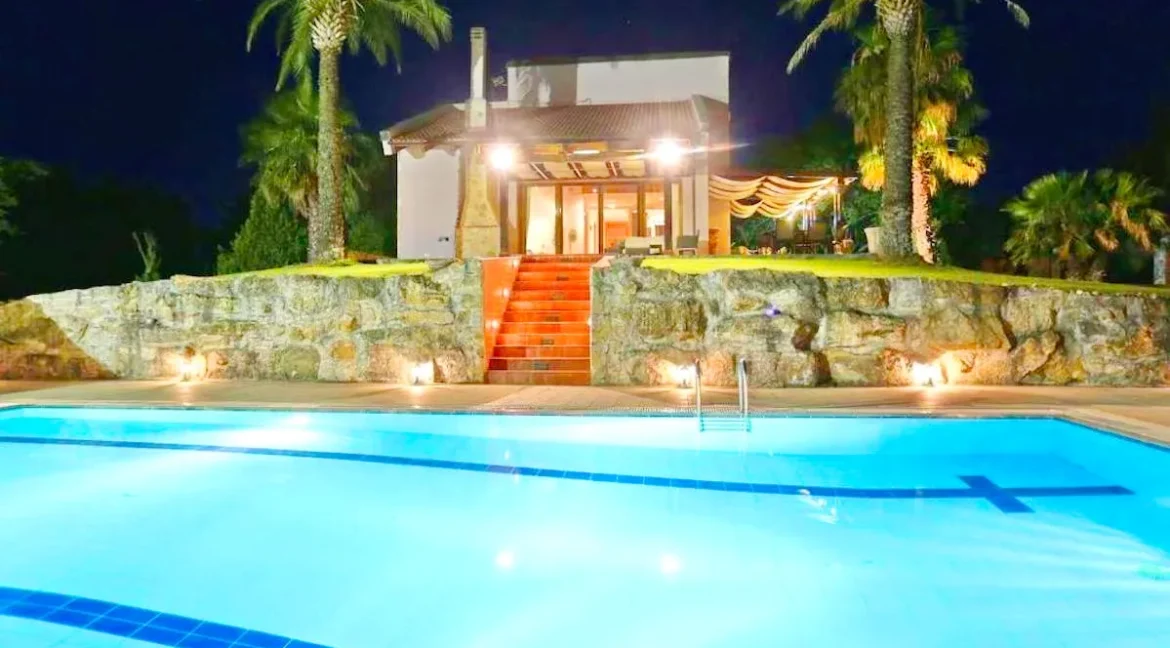 Villa for Sale Halkidiki, Sani Resort12