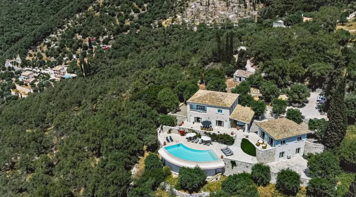 Luxurious Hilltop Retreat in Nissaki, Corfu 34