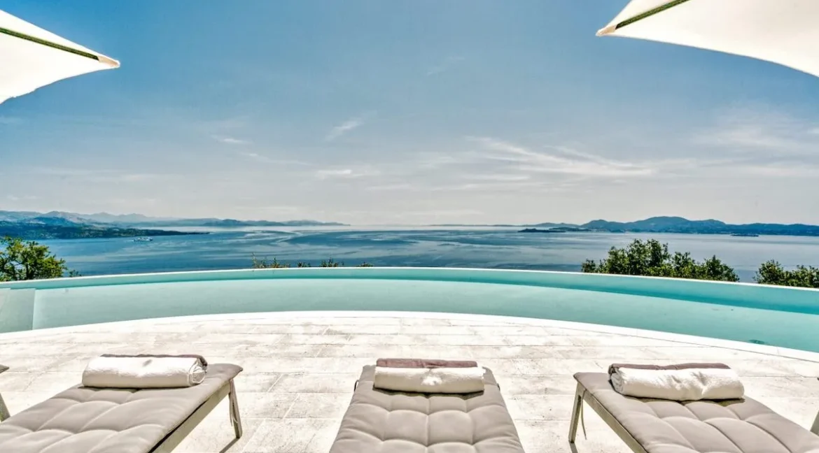 Luxurious Hilltop Retreat in Nissaki, Corfu 39