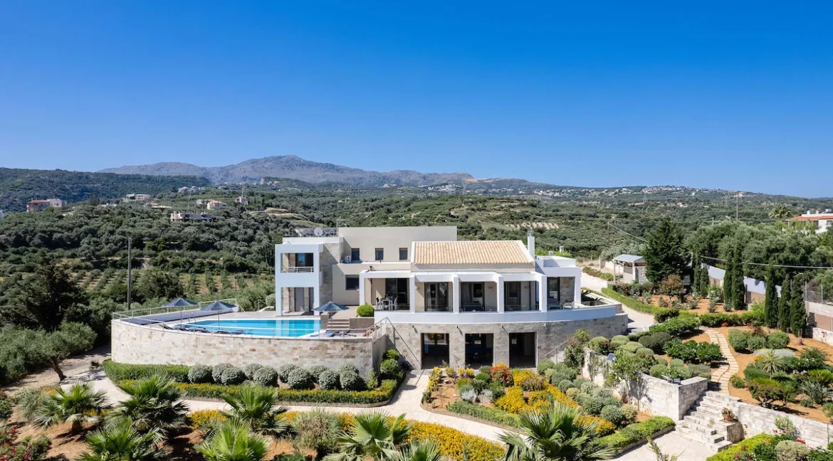 Luxurious sea-view villa in Rethymno Crete for Sale 1
