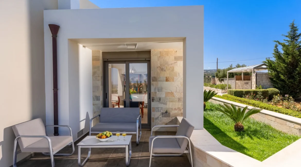 Luxurious sea-view villa in Rethymno Crete for Sale 12