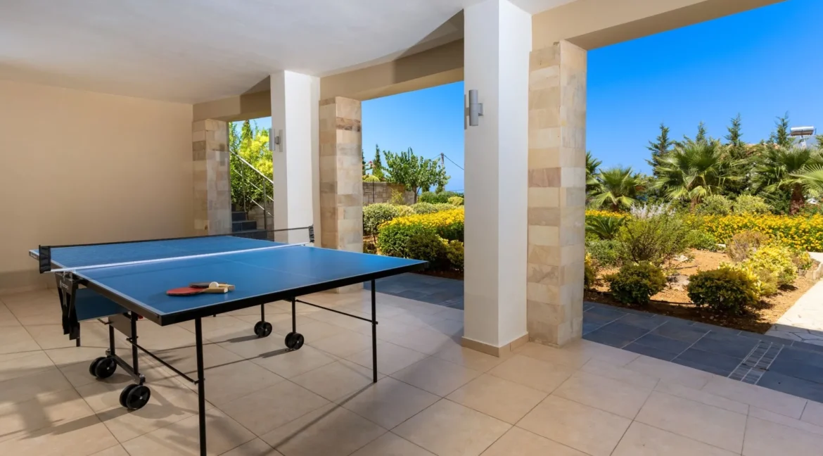 Luxurious sea-view villa in Rethymno Crete for Sale 18