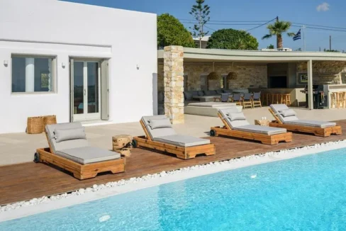 Luxury Design Villa with Unlimited Views in Paros 13