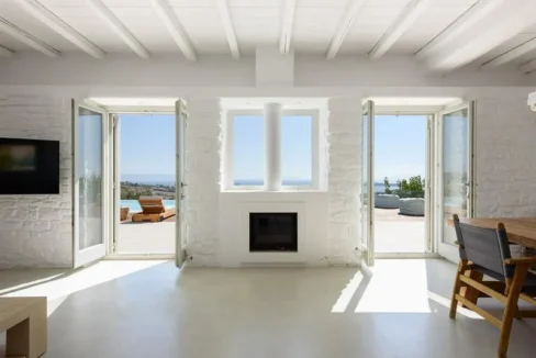 Luxury Design Villa with Unlimited Views in Paros 35