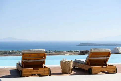 Luxury Design Villa with Unlimited Views in Paros 43