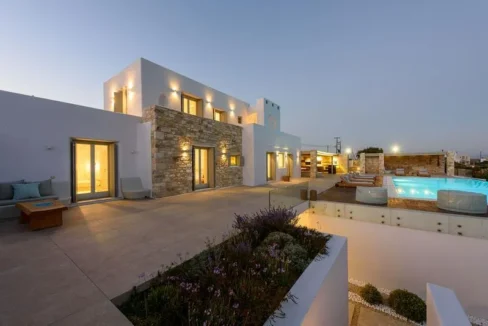 Luxury Design Villa with Unlimited Views in Paros 7