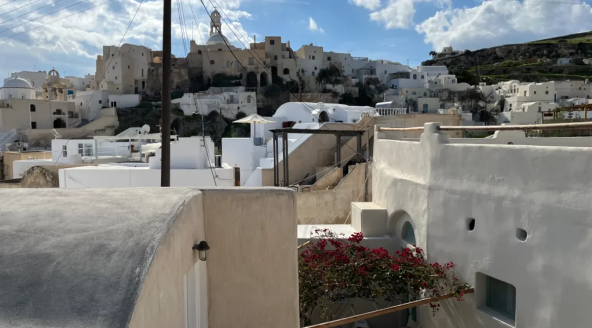  Property for Sale in Santorini 2