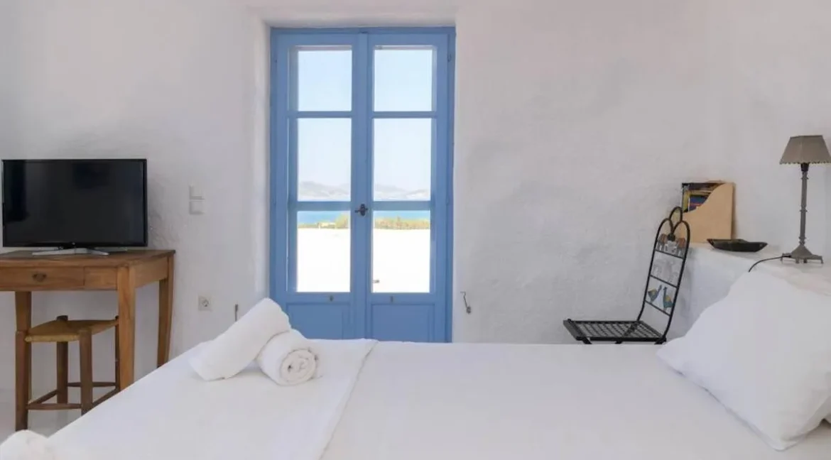 Traditional Cycladic Villa in Paros for sale 13