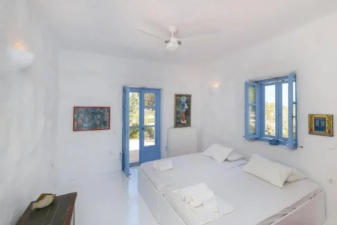 Traditional Cycladic Villa in Paros for sale 2