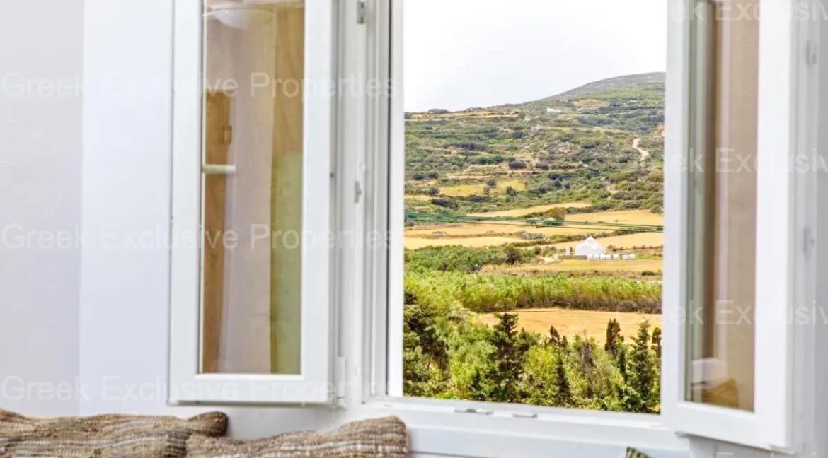 Apartment for sale in Naxos with Jacuzzi, Greece 10