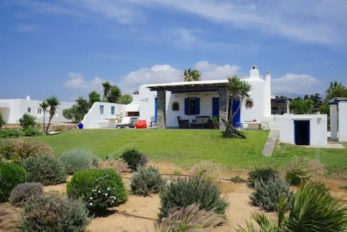 Beach house for sale in Paros Greece1