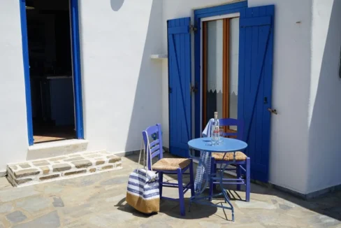 Beach house for sale in Paros Greece5