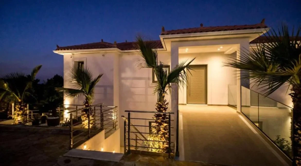 Beachfront Luxury Villa Zakynthos for sale 36